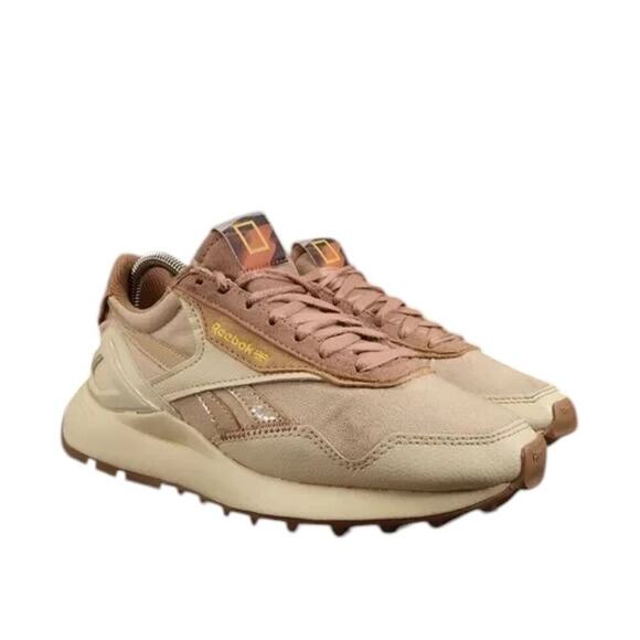 Reebok Shoes - Reebok Shoes Womens 5.5 Sneakers National Geographic Lifestyle Fashion Athletic